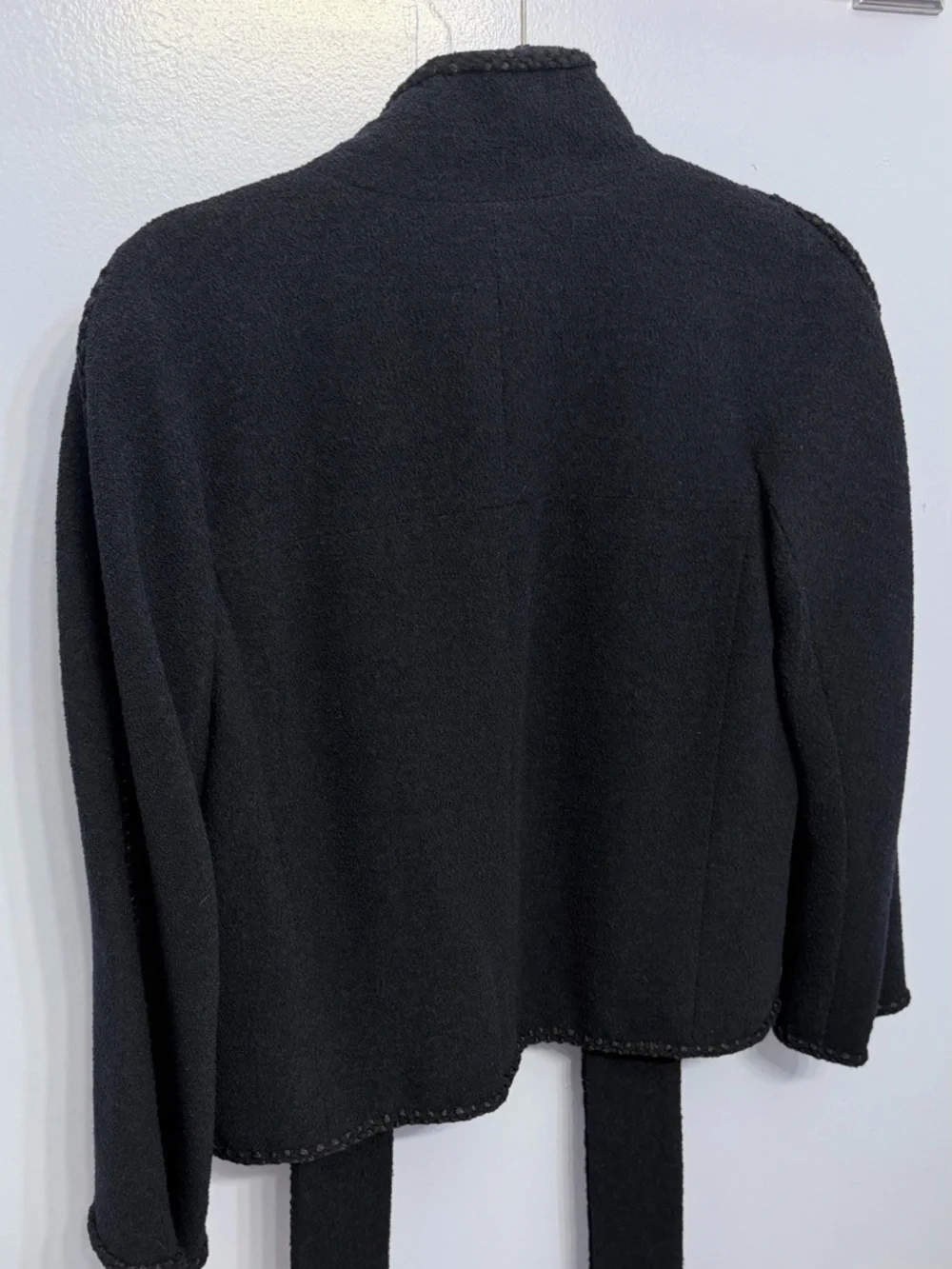 CHANEL Midnight Blue Press Sample Jacket, Size 38 - Picture 4 of 14